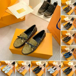34Model Tasarımcı Kahverengi Kadın Ekose Çekler Tekne Ayakkabıları Lüks Markalı Düz ​​Kadınlı Bayanlar Elbise Ayakkabı Metal Toka Deri Bayanlar Tembel Loafers Muller Plus Boyut 34-42