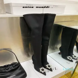 Дизайнерские сапоги выше колена на каблуке Muadi, черные женские сапоги на подковообразном каблуке с острым носком