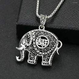 Colares Pingente Elefante Africano Retro Encantos Colar De Metal Auspicioso Boa Fortuna Mascote Amuleto Dangle Gargantilha Suéter Cadeia Jóias