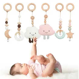 Mobiler# 1Set Wood Play Gym Pendant Toy BPA Gratis musik Träskyltillbehör Baby Teether Baby Birth Item Mobile For Bed Montessori 231016