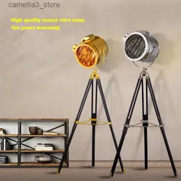 Floor Lamps American Industrial Loft Retro Vintage Floor Lamp Led Industrial Tripod Searchlight Creative Living Room Decor Home Luminaire Q231016