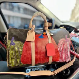Keepall 45 Co branded Luxury Designer Mens Large Capacity Canvas Travel Bag Yayoi Kusama High Quality Outdoor Handbags Shoulder Bags