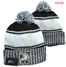 ME CAPS NCAA HATS جميع الفرق الـ 32 متوترة بوم Alabama Army Beanies Black Beanies مخططة صوفًا دافئًا USA College Sport Hat Hockey Beanie Cap for