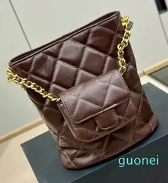 Luksusowy plecak z metalowym łańcuchem luksusowym plecakiem 2-w-1 można przenosić na jednym ramieniu Exququite Mały rozmiar 18 cm