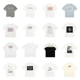 Maisons Margiela Mm6 T-Shirt Herren-T-Shirts Originalqualität 23ss Majira-Serie Kurzarm Unregelmäßige alphanumerische Stickerei mit gebrochenen Löchern Belgien 34 EUH9