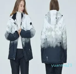 Tuta da sci Tuta da sci Giacca da snowboard antivento impermeabile Pantaloni Set Abbigliamento invernale da neve