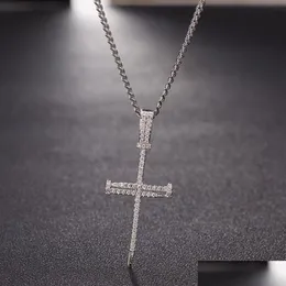 Colares de pingente Micro Pave Iced Out Cubic Zircon Prego Cruz Pingente Colar Jóias com Corrente Cubana ou Corda Chain201N Jóias Pescoço Dhetm