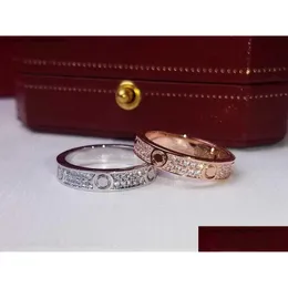 Bandringar Luxurys designers par ringer med ena sidan och diamant på den andra sideexquisitprodukter gör mångsidiga gåvor bra fina dhyt8