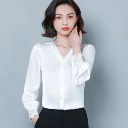 Vintage Satin White Woman Bluses V-Neck Designer Shirts Långärmad Autumn Winter Silk Runway Button Up Bluses 2023 Office Ladies Casual Versatile Solid Tops
