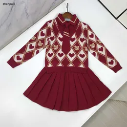 Luxury Dress Suits For Girls Academic Style Autumn Set storlek 120-170 cm 2st Fake Two-Piece Design Tie tröja och veckad kjol Sep 10