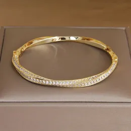 Bangle Korea Japanese Delicate Zirconia Twist Charm Bangles for Women Fashion Brand Jewelry Crystal Bracelets Accessories 231016