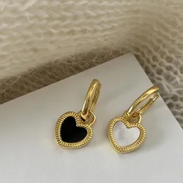 Dangle Earrings Alloy Drop الفريدة من نوعها تصميم الرجعية الرائع للنساء الذهبي الحب المعقد الرائع للحفلات والأحداث