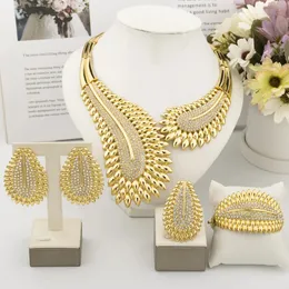 Düğün Mücevher Seti İtalya Moda Altın Renk Seti Kadınlar için Angel Tüy kolye bilezik küpeler Yüzük güzel parti hediyesi 231013