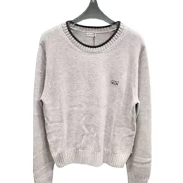 Loewee Designer Sweater جودة عالية الجودة في أوائل الخريف في الخريف العصر الجديد تقليل الأزياء متعددة الاستخدام
