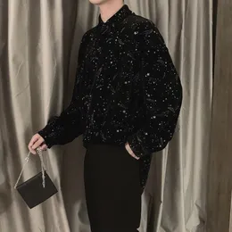 Blusa preta roupas masculinas 2020 primavera estilo coreano única estrela brilhando camisas de veludo masculino casual solto veludo topos manga longa327y