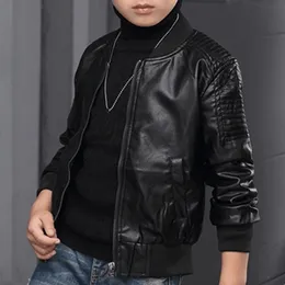 Jaquetas meninos casacos outono inverno moda coreana crianças mais veludo aquecimento algodão pu jaqueta de couro para 38y crianças outerwear 231013