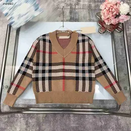 Diseñador de lujo para niños suéter de alta calidad Diseño de rayas cruzadas multicolores Jersey para bebés Tamaño 100-150 CM Moda infantil Prendas de punto Aug30