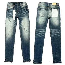 Jeans da uomo Jeans viola da uomo Stilista di moda di marca Europeo Jean Hombre Lettera Stella Uomo Ricamo Patchwork Strappato per pantaloni da moto di marca di tendenza Skinny da uomo