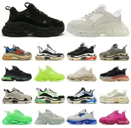 Designer 17FW Triple S Homens Mulheres Sapatos Ao Ar Livre Sapatilhas Plataforma Tan Clear Sole Preto Branco Cinza Vermelho Rosa Azul Royal Neon Verde Mens Treinadores Esportes Sneaker Sapato 36-45