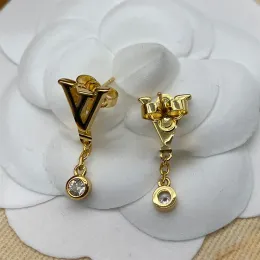 Women Vintage Earrings Chic Charm Stud Diamond Dangles Hollowed Out Letters Antique Brass Earings Retro Stylish Eardrops Jewelry CYG23101701