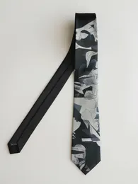 Modna moda męska męska krawat oryginalne nadruki guernica czarny nadruk retro sztuka streszczenie mężczyźni i kobiety krawat 231013