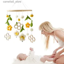 Mobiler# Baby Cribs Rattle Toys 0-12 Månader Trä Mobil Nyfödd bi djurform sängklocka hängande konsol Q231017