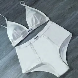 Designer brev kvinnor badkläder split bikini set höga midja sexiga trosor bh underkläder uppsättningar semester stil baddräkt för dam