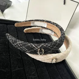 Retro Damen Stirnband Designer Schmuck Mädchen Haarbänder Haarband Hoop für Hochzeit Party Urlaub Haarschmuck