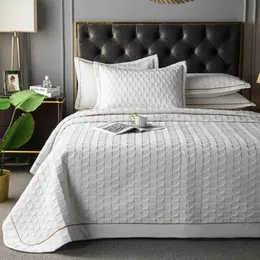 Bedspread luksusowe łóżko na łóżku Euro Pokrywa okładki wielokrotnego kocowego kołdry łóżko kratownicze linijki okładki blachy łóżka kołdra 231013