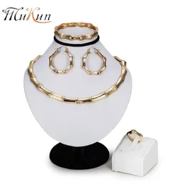 Örhängen halsband Mukun hela 2021 Dubai guldfärg brud smycken set mode afrikanska pärlor set big nigeria bröllop231s