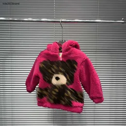 Новое пальто с капюшоном для ребенка, высококачественная детская куртка из овечьей шерсти, размер 100-160 см, теплая верхняя одежда с двойным буквенным принтом, 15 сентября