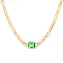 卸売Yiwu Alloy Necklace Gold MITATED MOISSANITEキューバリンクチェーンジュエリー