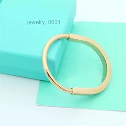 mens luxo bloqueio jóias pulseira designer para mulheres amor pulseiras aço prata rosa ouro titânio pulseira nunca desaparecer não alérgico presentes de natal de alta qualidade KDSO