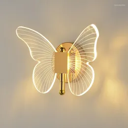 Wall Lamps Butterfly Lamp Light Luxury Golden Creative Nordic El Bedside Bedroom TV LED Tricolor Decor Luces