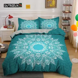 Sängkläder sätter Mandala -täcke omslag Set King Soft Composter med 1 2st kudde Shams For Kids Adults Microfiber Quilt 231017