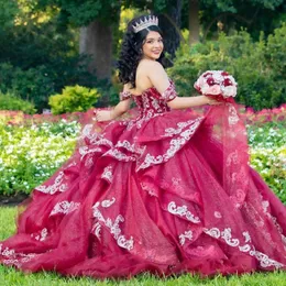 Glittering Red Quinceanera Dresses Vestidos De 15 Anos Floral Beading Applique Lace Princess Birthday Party Gowns Corset