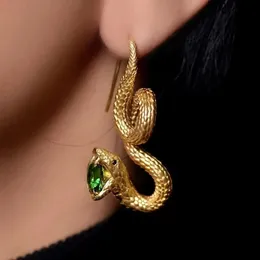 Hoop huggie cobra brincos jóias em forma de cobra balançar animal gancho brincos presente para suas mulheres meninas verde gem olho presente de natal 231016