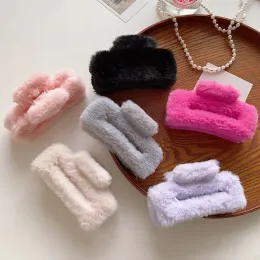 Plush Colorful Hair Claw Autumn Winter Square Large Hair Clip Fluffy Grab Clip Hairpin The Back Of The Head Faux Fur Shark Clip