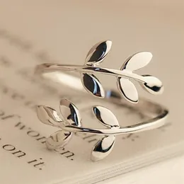 Olive Tree Branch pozostawia otwarty pierścionek dla kobiet dziewczyny pierścionki ślubne uroki Pierścienie liściowe regulowane kłykcie palec biżuteria