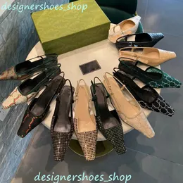 Scarpe eleganti di lusso Scarpe stringate dal taglio basso Sandali con cinturino Tacco medio Maglia nera con cristalli scintillanti Scarpe con stampa Pantofole estive con cinturino alla caviglia in pelle di gomma