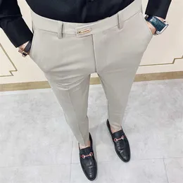 Pantalones Hombre Spring Lato 2020 Nowe spodnie Mężczyźni Koreańskie Slim Men Dress Business Spods Streetwear Man Spodnie plus rozmiar 28-36 x0276y