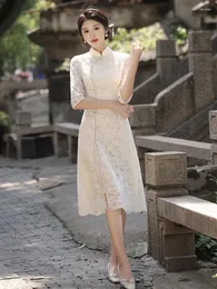 Etniska kläder Autumn Vintage Elegant Mandarin Collar Seven Points Sleeve Qipao Women Split Aodai Lace Cheongsam Chinese Dress