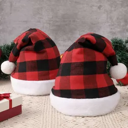 Neue Weihnachtsdekorationen im Großhandel mit schwarz-rot karierten, doppellagigen, verdickten Plüschrändern zum Anziehen von Hüten für Erwachsene