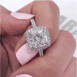 2020 CUSHION CUT 3CT LAB Diamond Ring 925 Sterling Silver Engagement Band Band Rings for Women Men Moissanite Party Jewelry252W