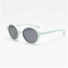 サングラスTpee baby kids偏光サングラス子ラウンドgafas uv400スポーツガールズボーイズde sol d901-902 231017