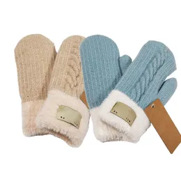 2023 вязаные варежки из пашма для мужчин и женщин, осенне-зимние теплые однотонные перчатки классического дизайна для пар