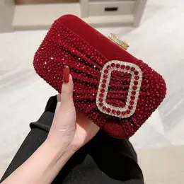 Torby wieczorowe torebki z torbą i czerwoną torebkę luksusowa designerka torba na ramię błyszczące kryształowe torebki sprzęgła Bankiet 231017