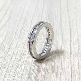 Professional Diamonique Simulated Diamond Rings 18K White Gold Plated Wedding Band Size 6 7 8 Love Forever Ring Accessoarer With J300W