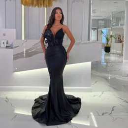 Sexy Black Mermaid Prom Dresses V-Neck Sleeveless With Feathers Off The Shoulder Formal Party Evening Dress Middle East Arab Gowns Custom Made