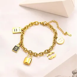 18k Gold Plated Chain Armband Luxury Brand Designers Letter Circle Lock Fashion Women Love rostfritt stål armband bröllop par252d